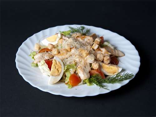 Салат «Мельница» с грибами и курицей — рецепт с фото пошагово