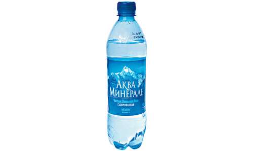 Бутылка негазированной воды. Аква Минерале белалакая. Аква Минерале вода со вкусом. Аква Минерале с персиком. Бутылка газировки с плоским дном.